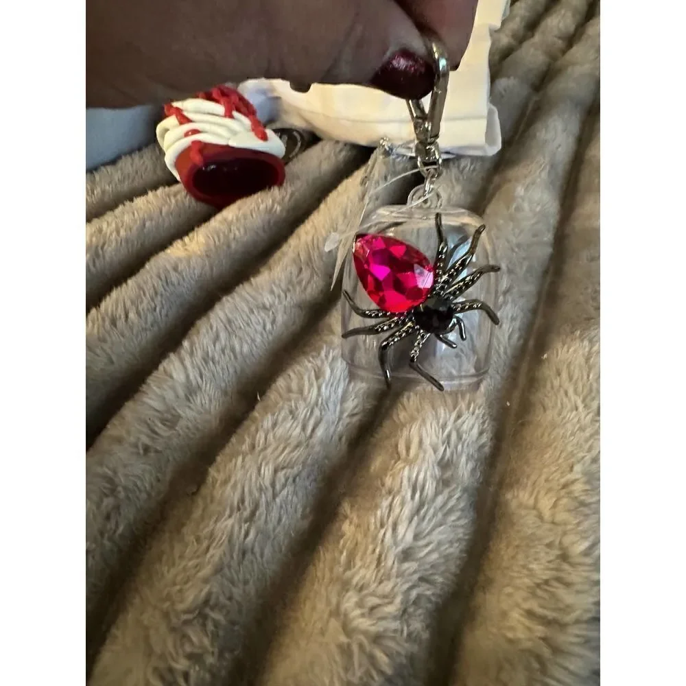 Bath & body works pocketbak holder bling jeweled gem spider